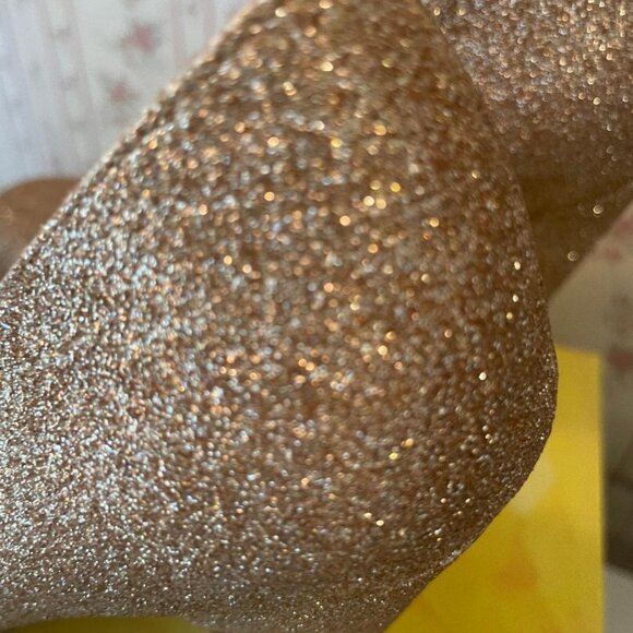 Go Max Adala Women's Size 7 Gold Sparkly Glitter Platform Pumps 5” Heels NEW - Picture 11 of 14